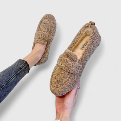 Karelyanne | Cozy Slip-On Loafers