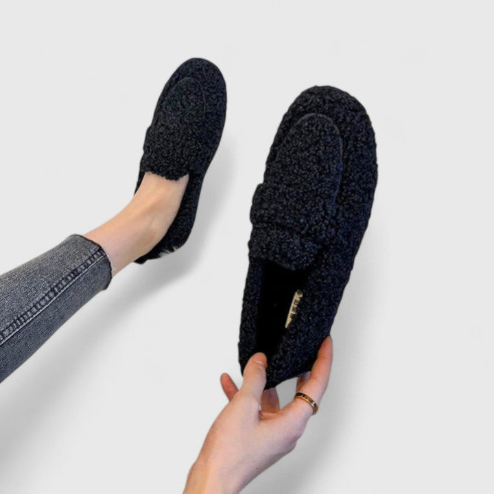 Karelyanne | Cozy Slip-On Loafers